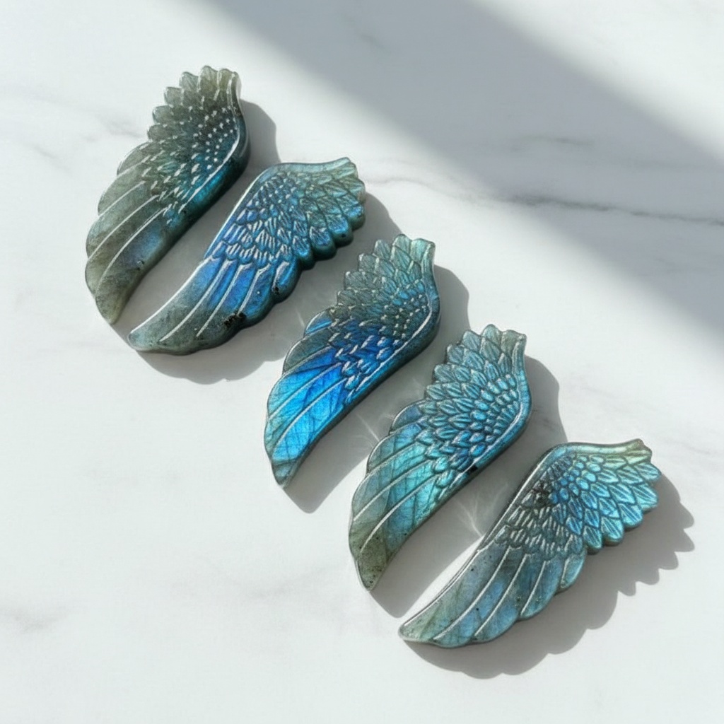 A labradorite wing carving, an - Office Furniture In China ulasan dan harga